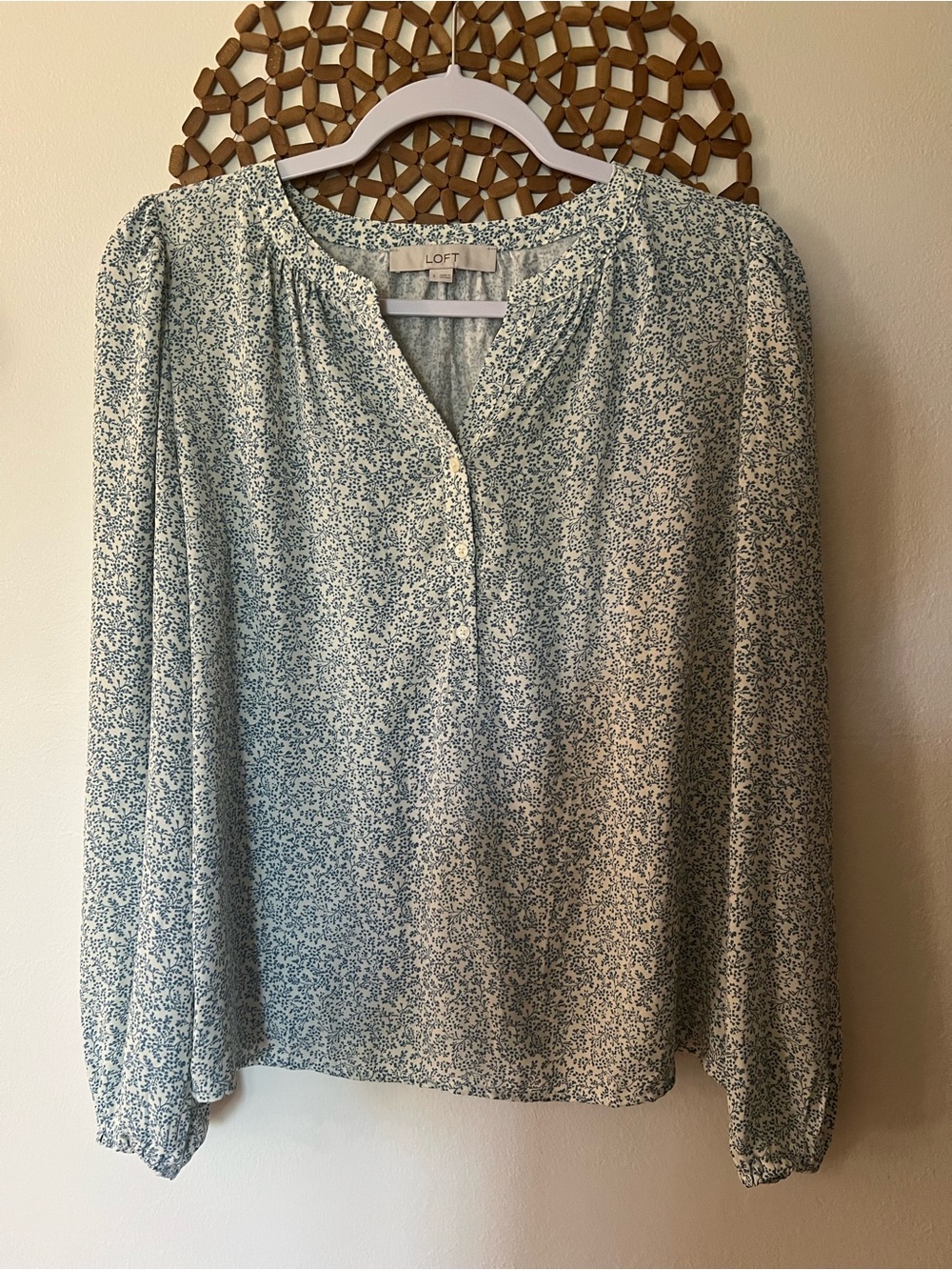 Floral long sleeve blouse